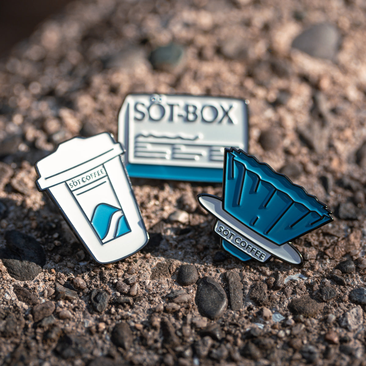 ドリッパー・SÖT-BOX・テイクアウトカップのピンバッチ3種